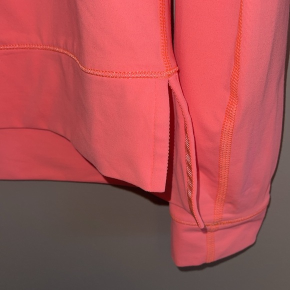 Lululemon Run: Warm Up Crew
Coral Orange - sz 4 - Picture 9 of 15
